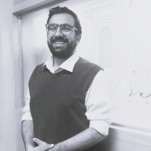 Dr R Hashlamon